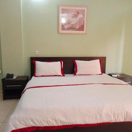 Weaver'S Hotel Abuja Exterior photo
