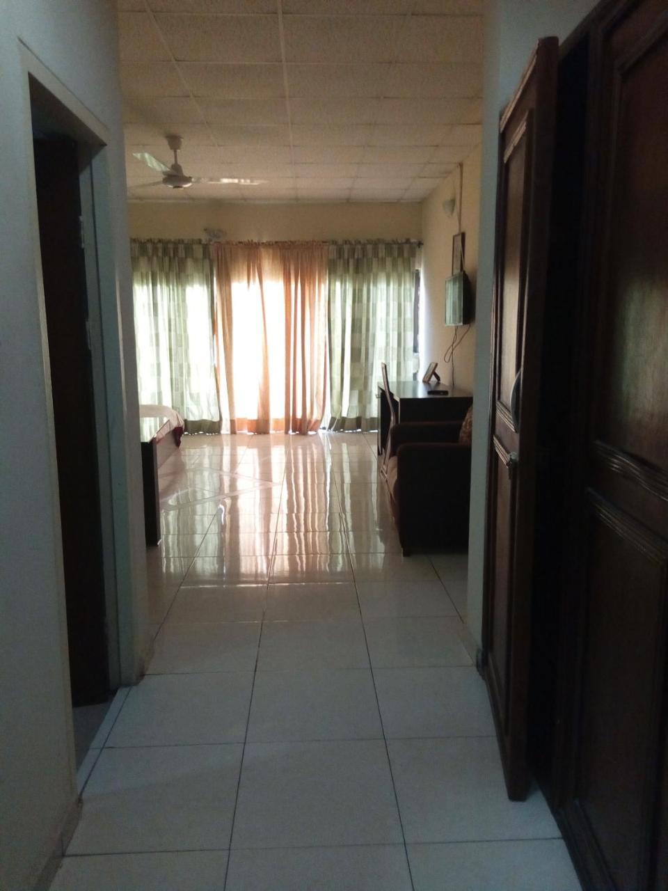 Weaver'S Hotel Abuja Exterior photo